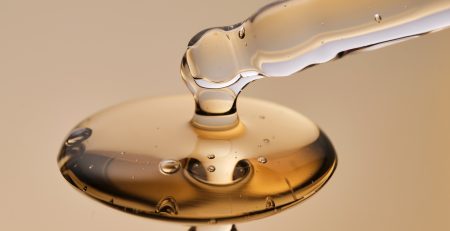 Οροί προσώπου για σύσφιξη και ανάπλαση του δέρματος